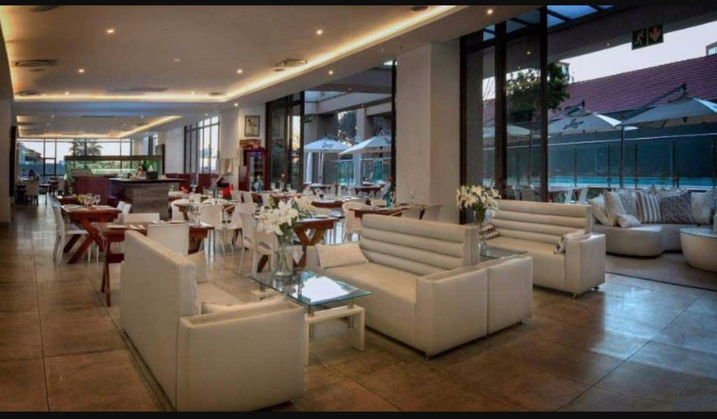 615 Sandton Skye جوهانسبورغ المظهر الخارجي الصورة