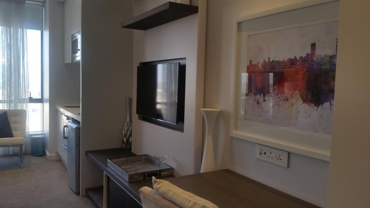 615 Sandton Skye جوهانسبورغ المظهر الخارجي الصورة